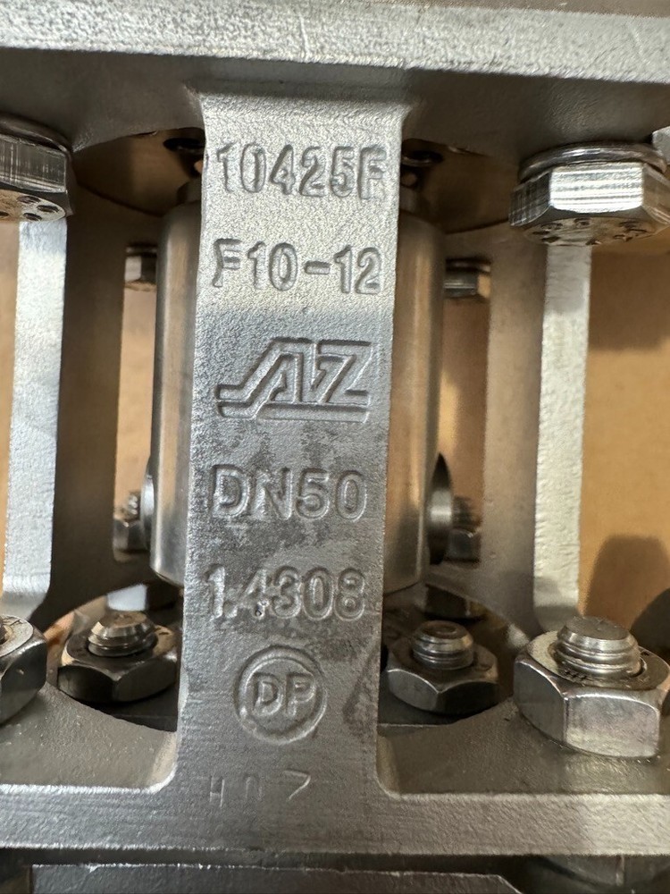 TRI-MATIC, Pneumatically driven AZ 3-way ball valve, (TA34500)