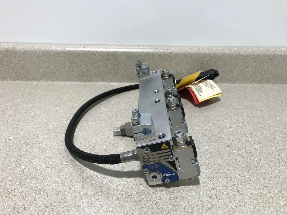 Nordson Solid Blue 04 S W 8520368 New