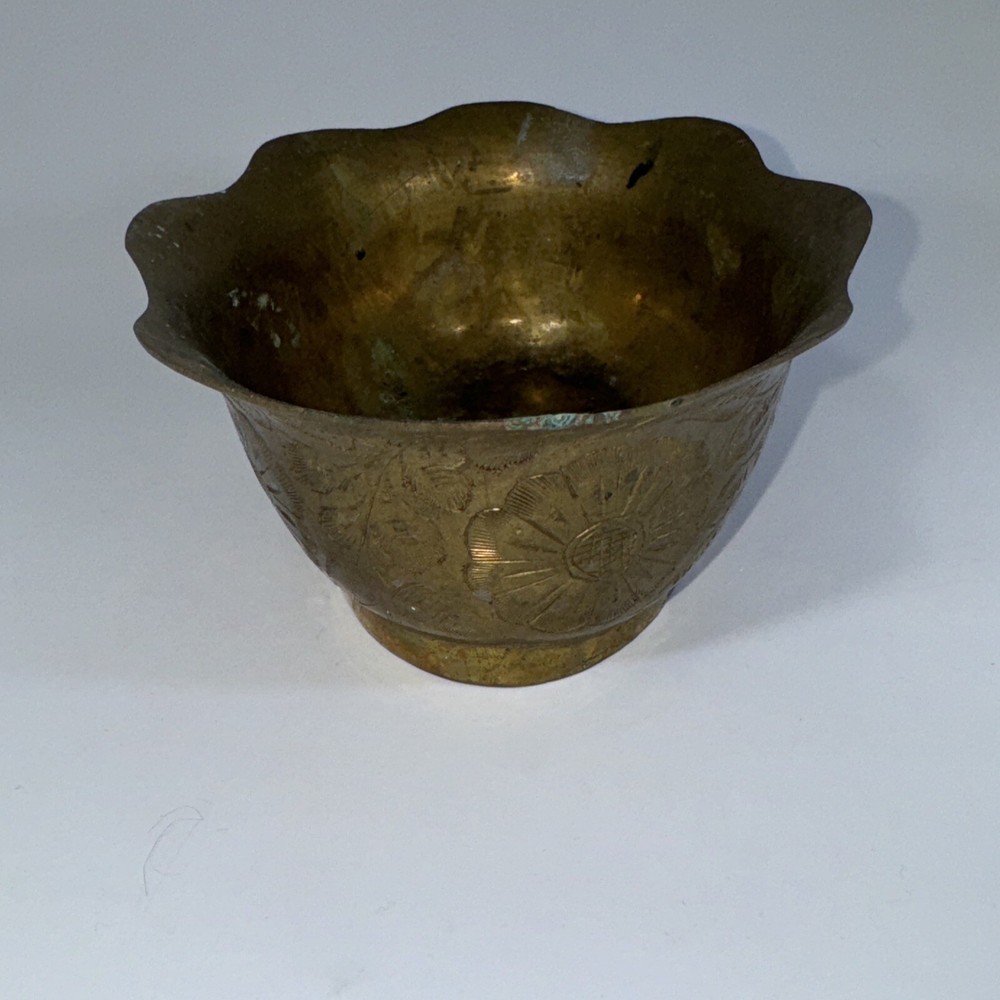 India Etched Brass Flower And Leaf Pattern Bowl