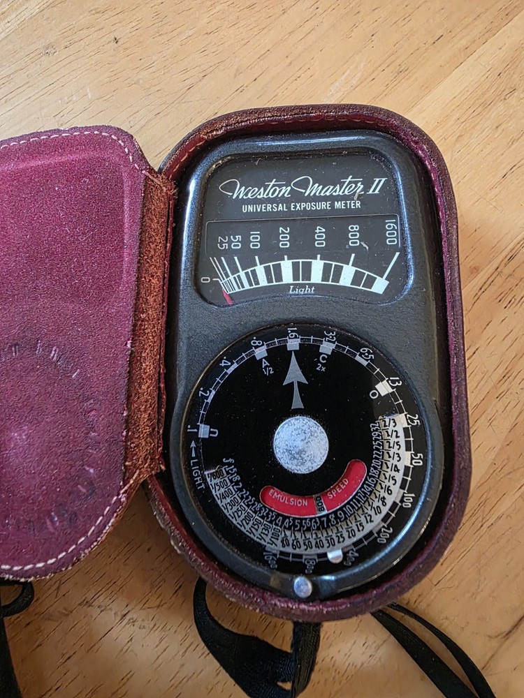 Weston Master II Universal Exposure Meter Model 735 With Fitted Leather Case