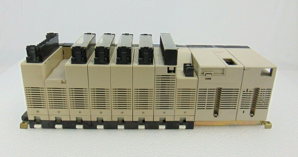 Omron Sysmac C200H Programmable Logic Controller *used working