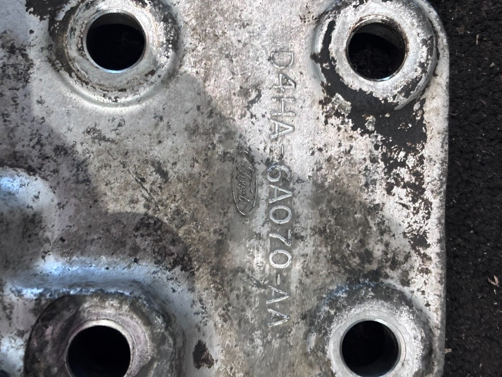 Ford Motor Mount D4HA-6A070-AA for Caterpillar 3406 Engine