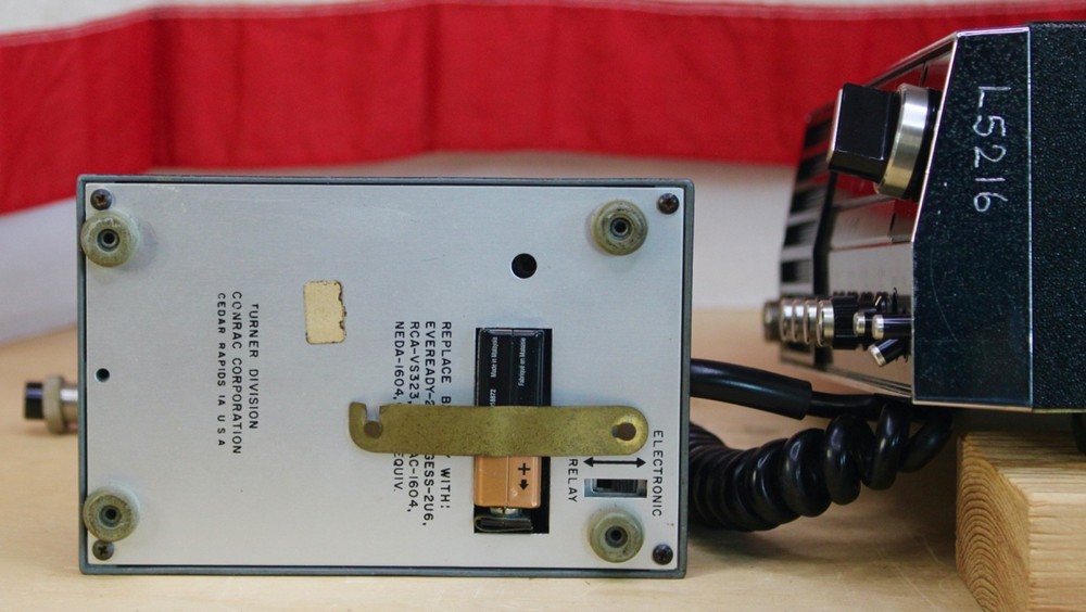Channel Master Command Base 40 CB Base Station w/Turner Super Sidekick Mic