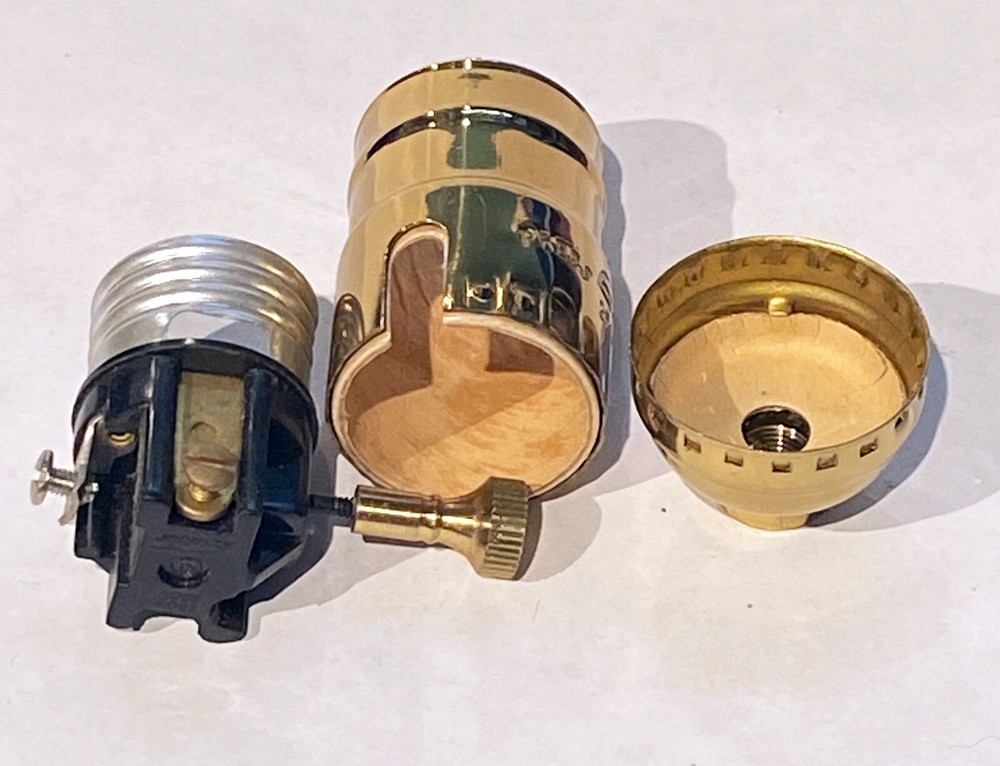 OLD STOCK INDUSTRIAL STYLE SOLID BRASS TURN KNOB 2 WAY MEDIUM BASE LAMP SOCKET