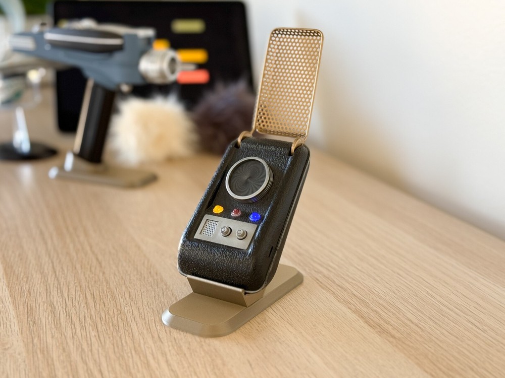 Display Stand for Diamond Select Star Trek TOS Communicator 3D Printed
