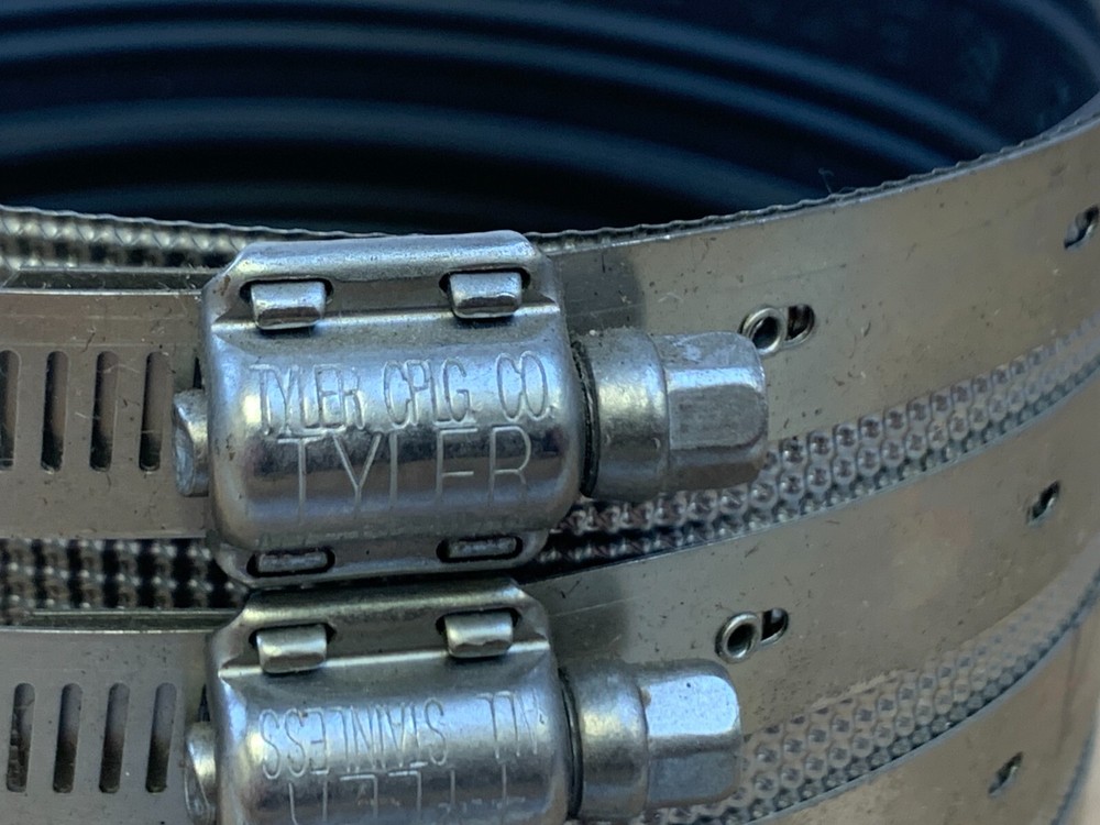 5" UPC Import Coupling ,No Hub, Heavy Duty