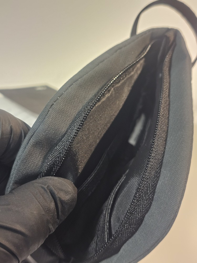 DJI Wireless Microphone, Compact and Ultra-Light Case Only