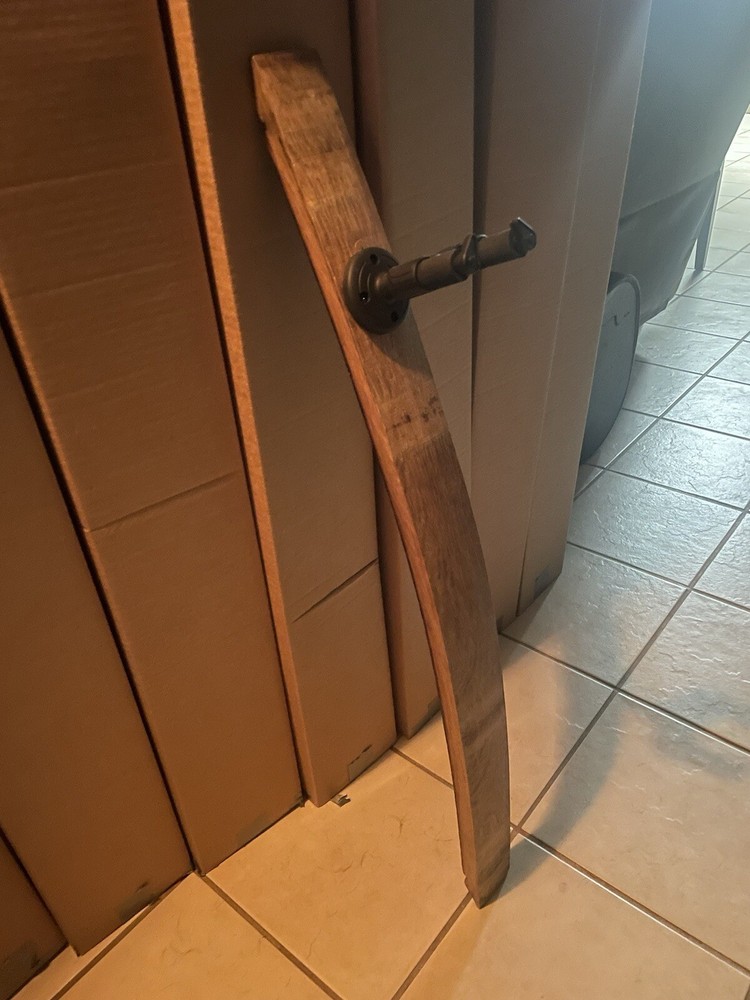 Guitar Rack made from wine stave