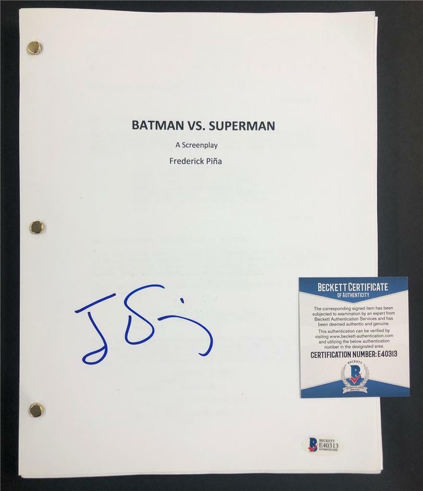 JESSE EISENBERG signed BATMAN V SUPERMAN Full Movie Script (F) ~ Beckett BAS COA