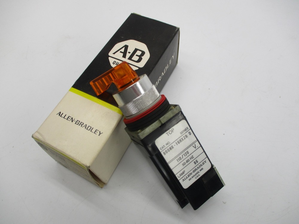 ALLEN BRADLEY 800MR-16HP2BRA SER.D SELECTOR SWITCH AMBER NSMP