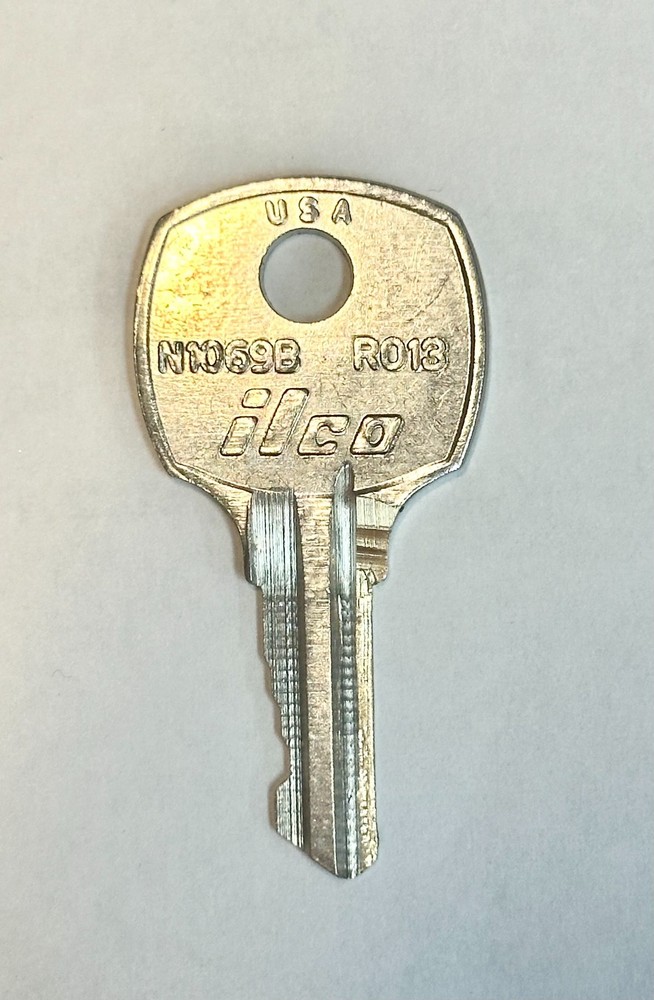 ELECTRICAL PANEL KEY # NSR251 ... SAME AS SQUARE D ELECTRICAL PANEL KEYS