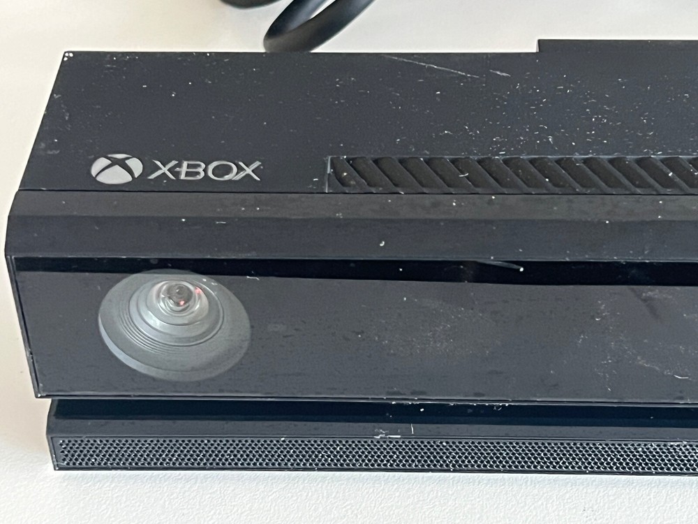 Genuine Microsoft Xbox One Kinect Camera Motion Sensor Bar Model 1520