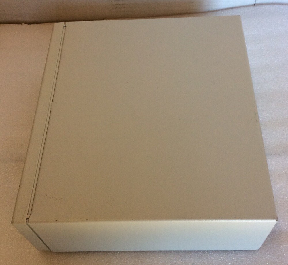 Agilent Technologies Peltier Temperature Controller 89090a