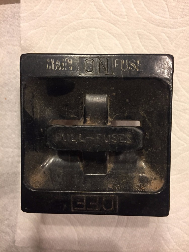 SQ D SQUARE D 60 AMP M-122203-A MAIN FUSE PANEL PULLOUT WITH PIN AND LONG PRONGS