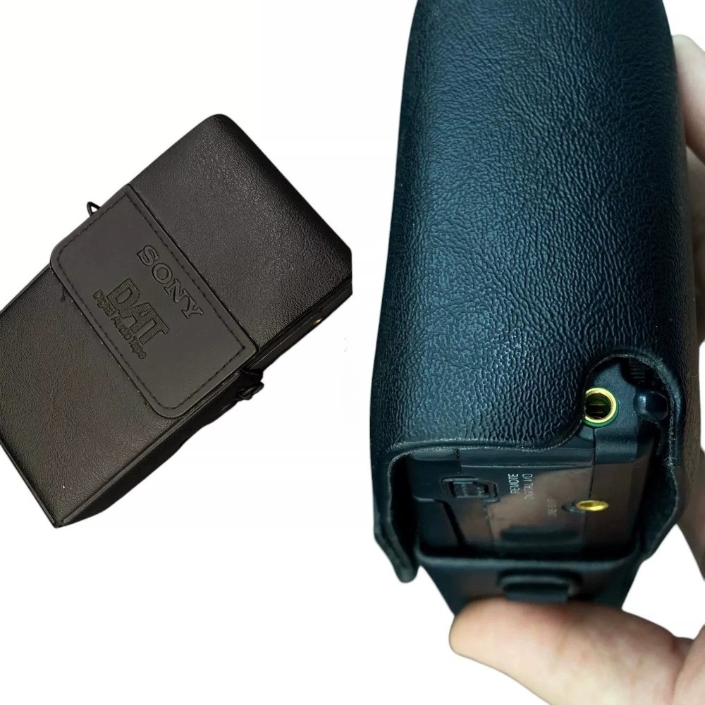 TCD-D3 （DAT ）Black USBC Rechargeable Battery Case Attachment for SONY