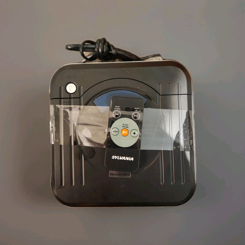 Sylvania Hi Fi Micro System Stereo AM/FM Radio CD Alarm Clock SRCD159PL-E