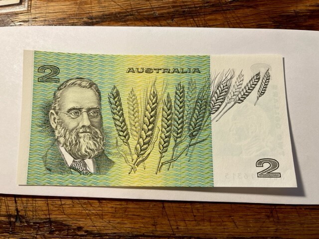 1983 Australia 2 Dollars Banknote CU #21030
