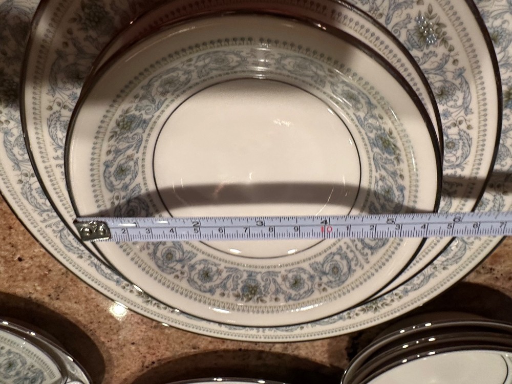 Noritake Monteleone 4 Place Settings (24 piece set) EXCELLENT!