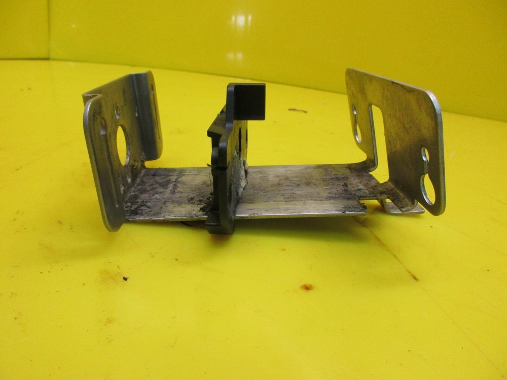 SEA DOO SEADOO SPEEDSTER CHALLENGER SPORTSTER WEEDLESS HANDLE SUPPORT BRACKET