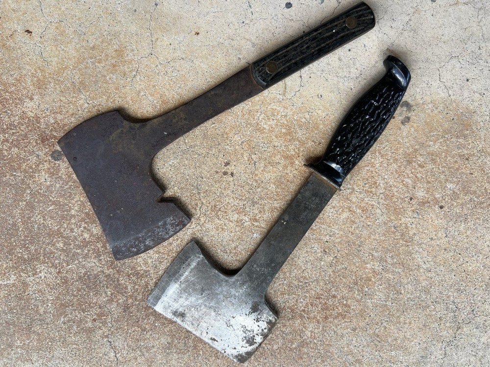 2 Small Hatchets : COLONIAL & Unmarked No Maker - Selling how found you clean