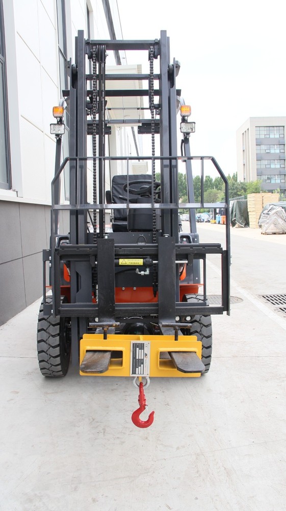 1PCS Forklift-Specific Lifting Attachment-Various Cargo Handling Scenarios