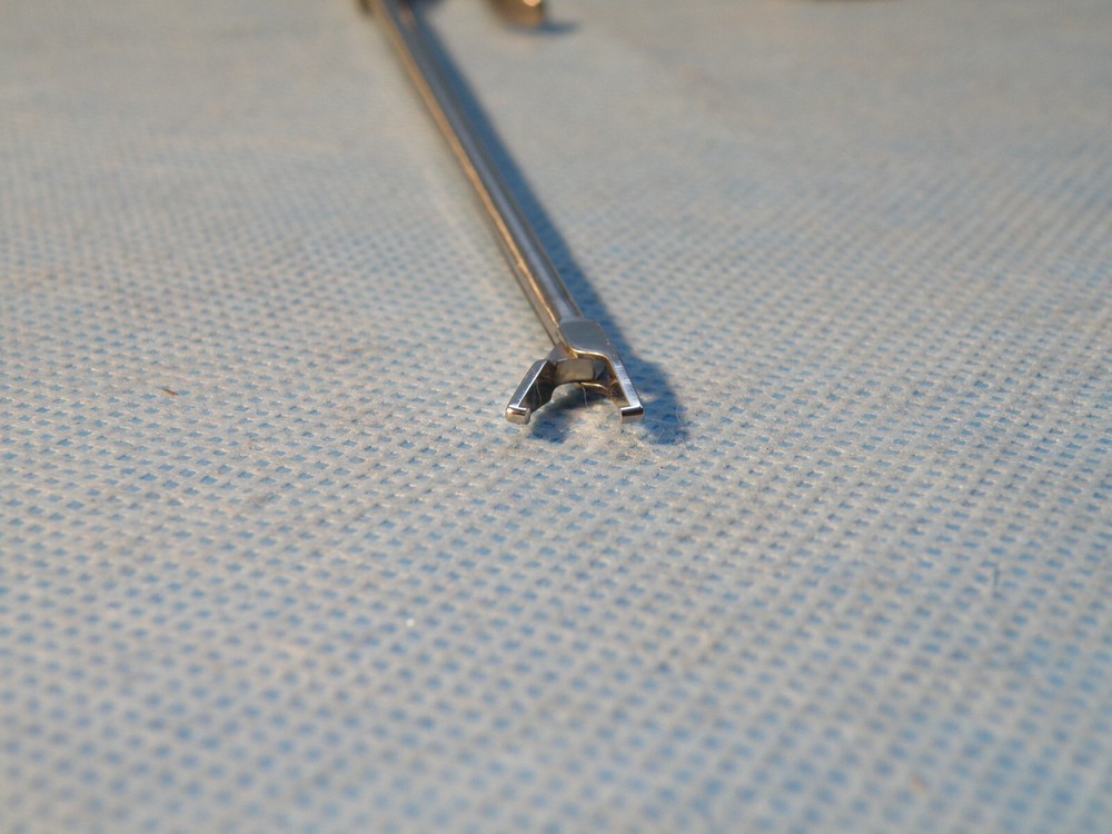 Arthroscopy forceps Suture manipulator w/locking, ACCESS 1020303, NEW