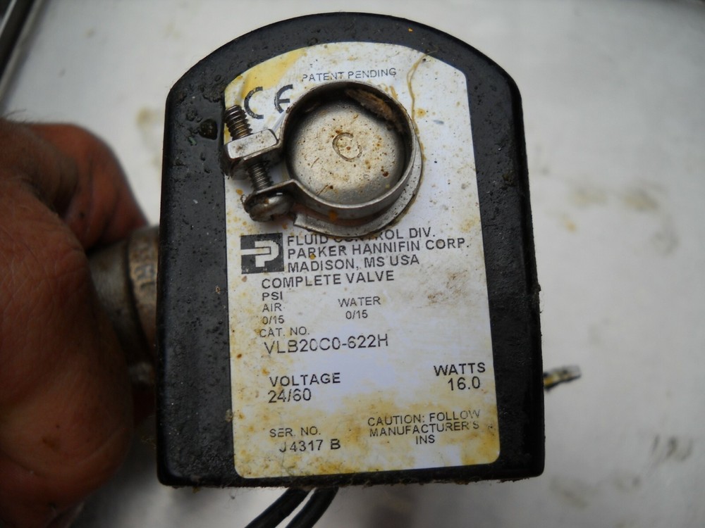 PARKER FLUID CONTROL VALVE