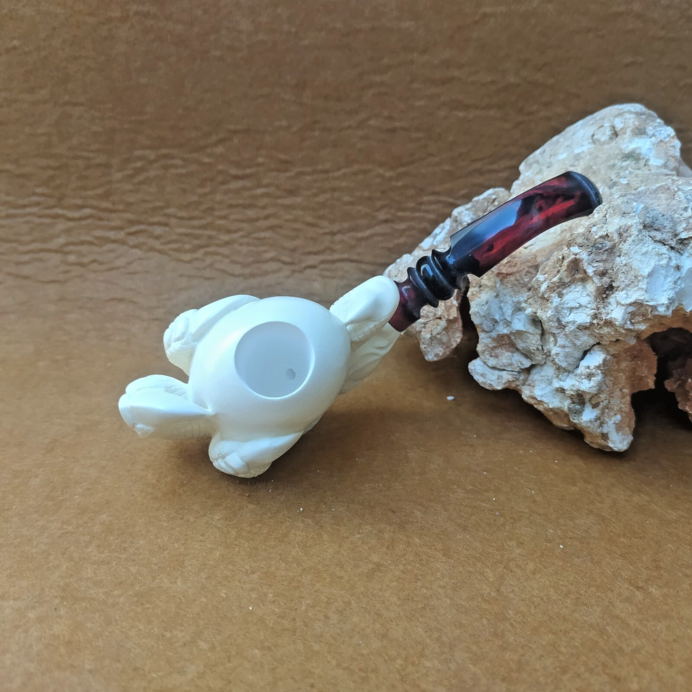 Eagle Claw and Egg Meerschaum Pipe