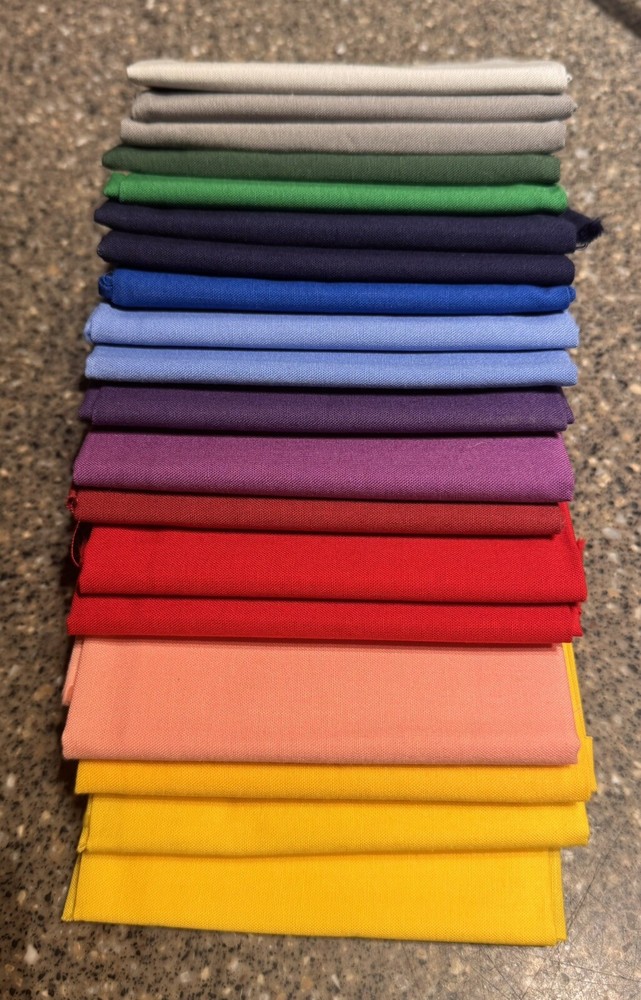 Fat Quarters Fabric - Solid Colors - 18"x21" - 100% cotton