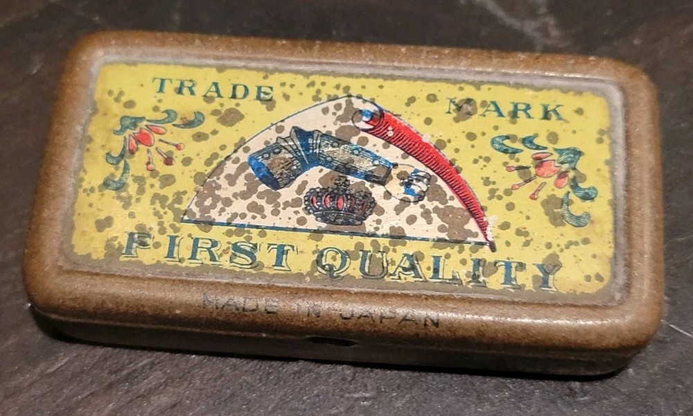 Sewing Or Gramophone phonograph needle Or Other tin? Empty "First Quality" Crown