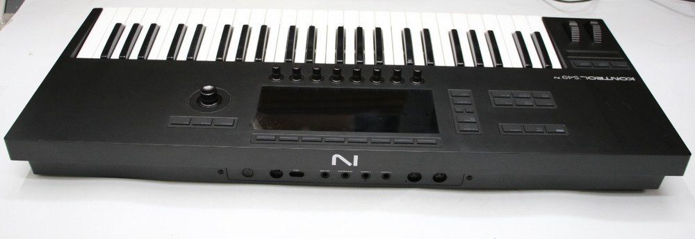 Native Instruments Kontrol S49 MK3 Keyboard Controller *READ*
