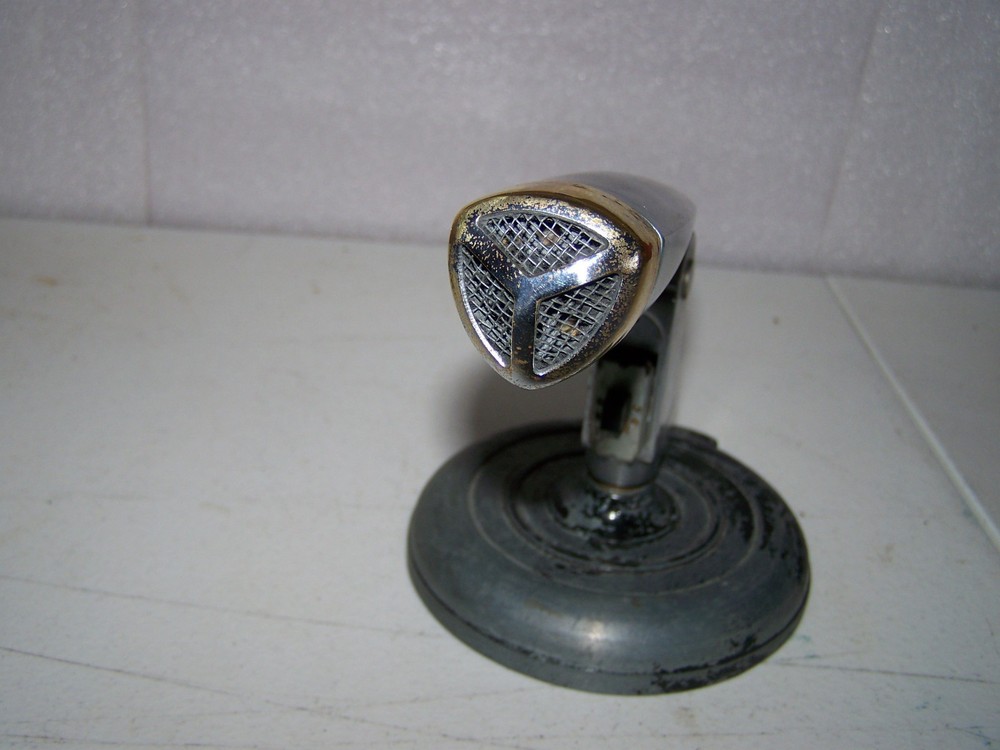 Vintage Electro Voice Microphone missing switch tag unknown model number AS-IS