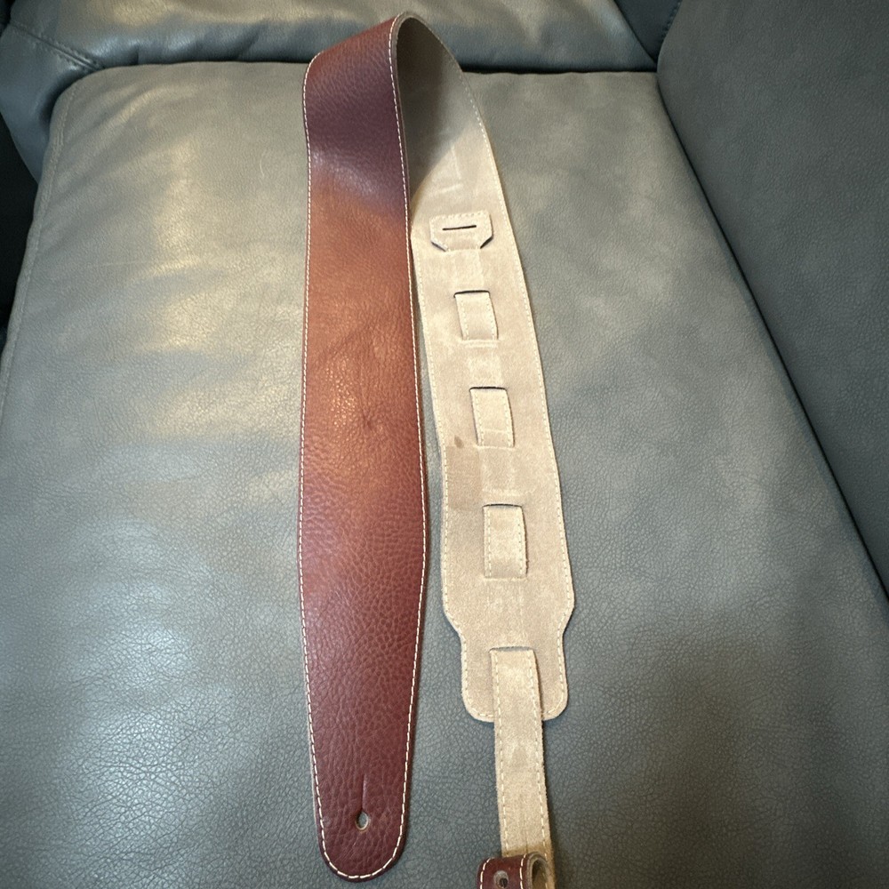 Leather Guitar Strap - Red Lizard - 3’ Wide