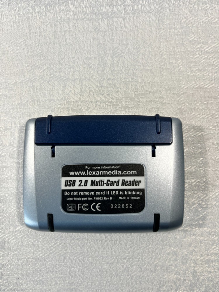 Lexar RW022 Silver USB 2.0 Multi-Card Reader, No Cable, Untested