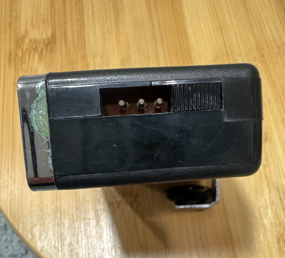 Minipor Vintage Camera Flash Unit Hot Shoe Mount Untested