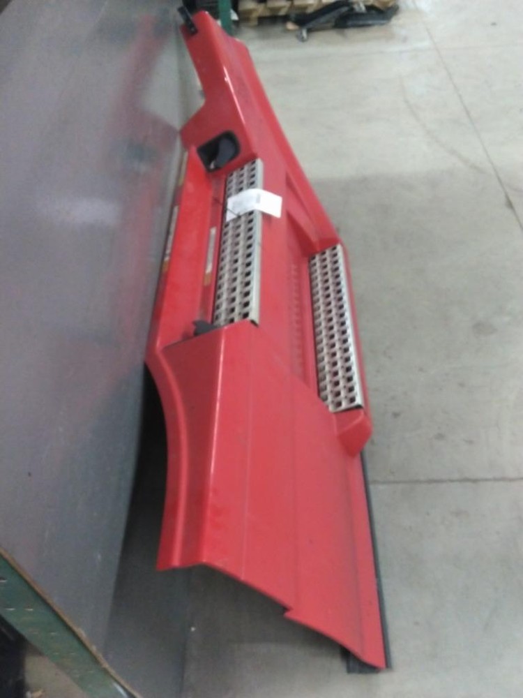 For 2017 VOLVO VNL SIDE FAIRING Right , IL