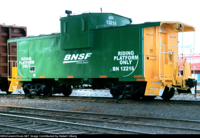 BNSF Hazmat Caboose & Riding Platform HO Scale Decal Set