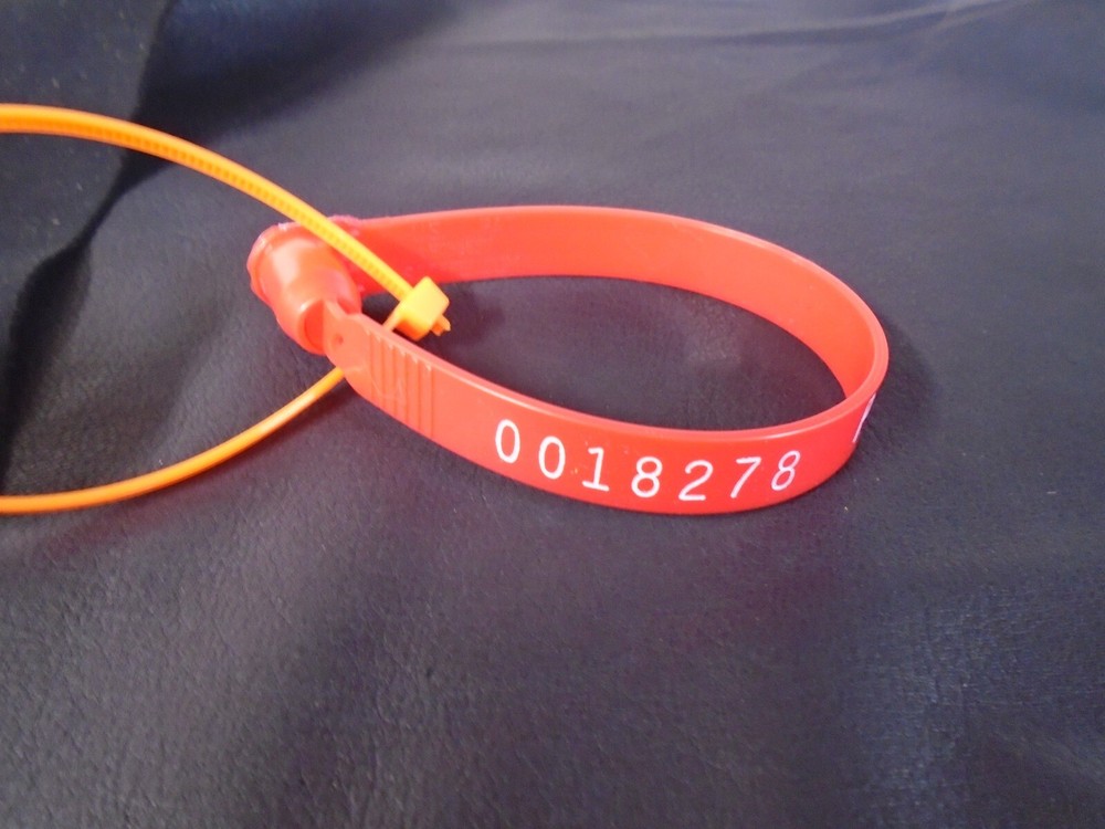 Top Grain Goat Leather #0018278 Row 155
