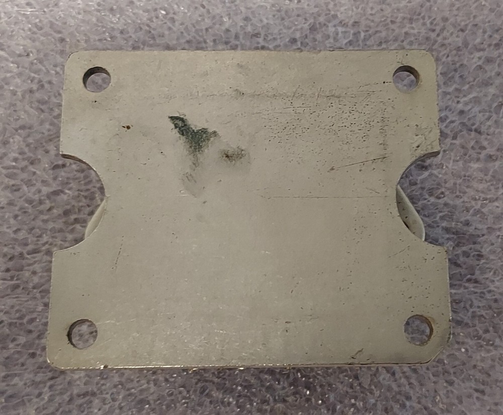 '1 PIECE' - PN# LAS-4920 - LAMBDA - REGULATOR, VOLTAGE