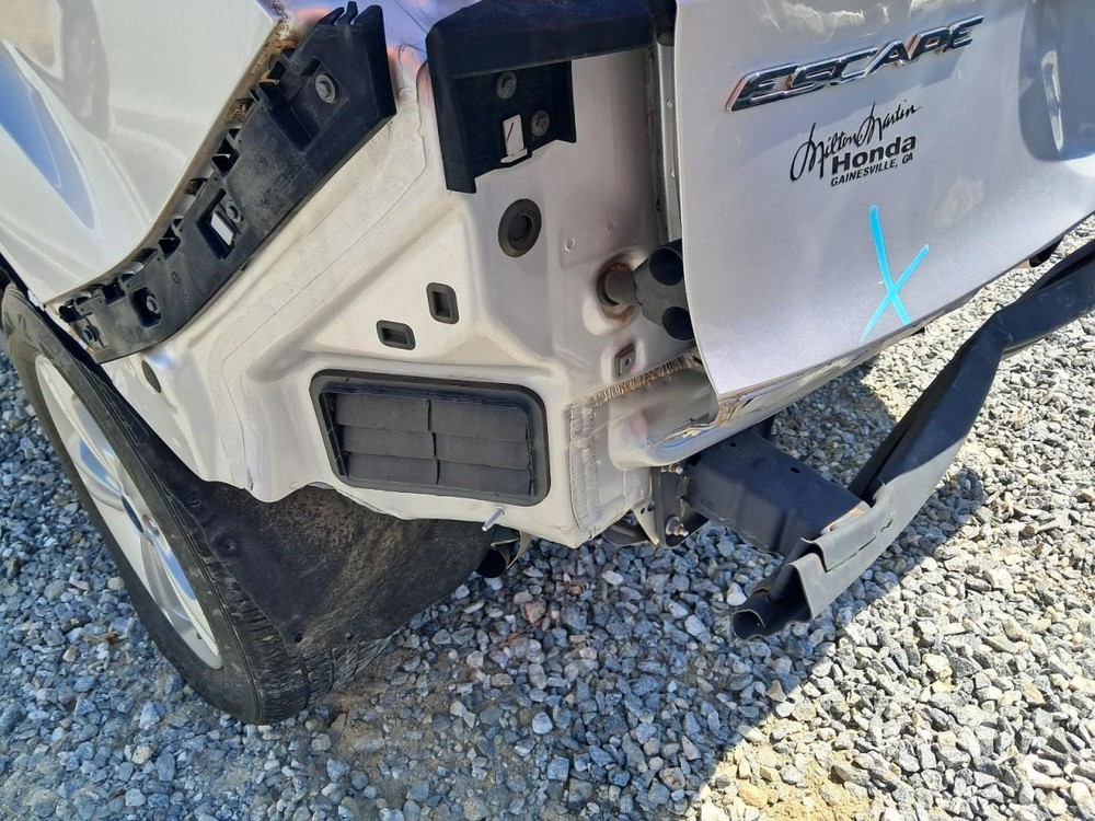 Fuse Box Engine Fits 13-16 ESCAPE 4772448