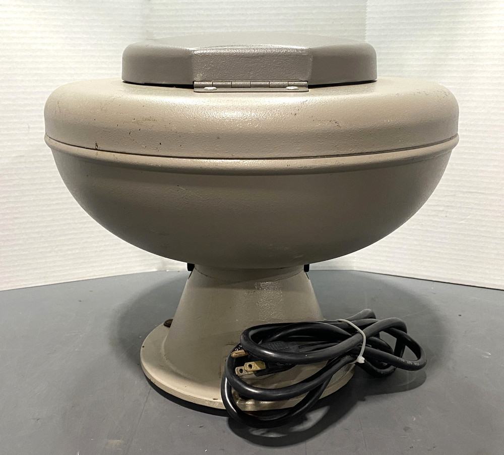 International Equipment Co. CL Centrifuge Missing Sample Rotor Tested