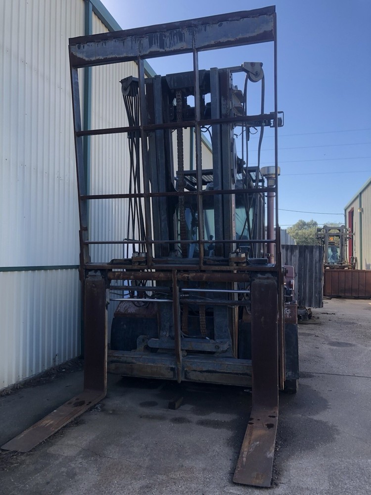Forklift
