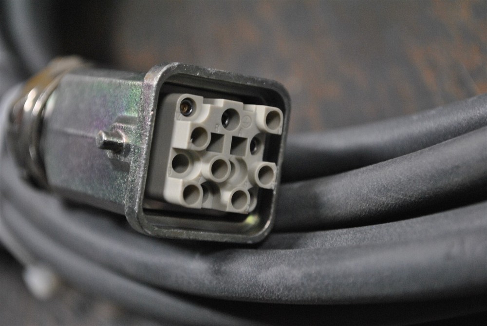 KUKA X31 Data Cable NEW Part No. 00-174-775