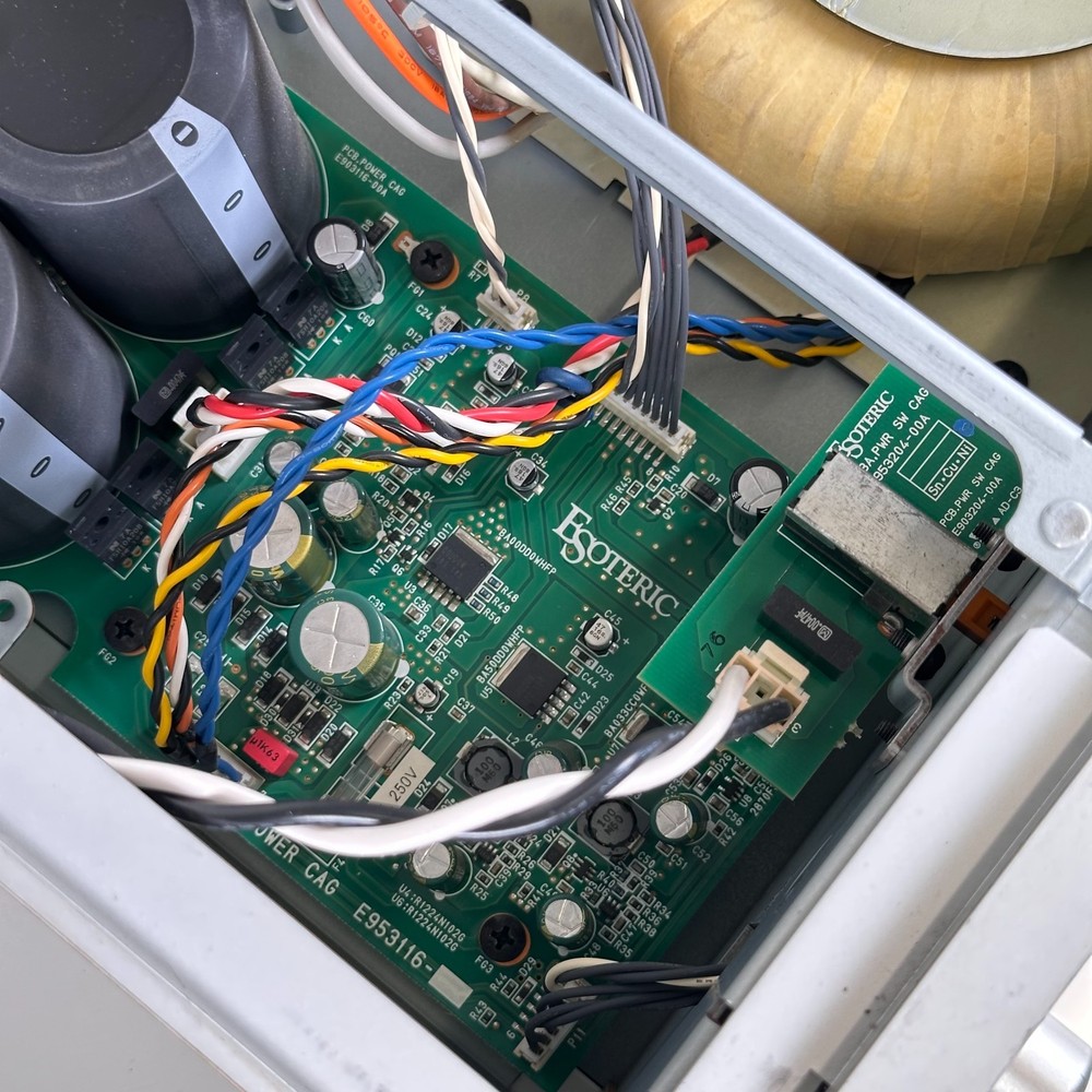 Esoteric AI-10 Integrated Amplifier; AS-IS