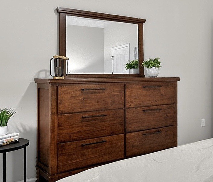 Beautiful Solid Wood Bedroom Set – Excellent Condition