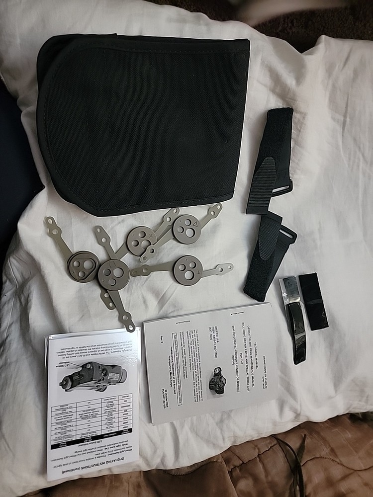 AN/PEQ-16A Pouch,Tech Manual, Laminated Card+Pattern diffusers+straps NEW+AFAK