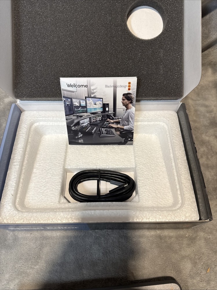 Blackmagic DaVinci Resolve SPEED EDITOR