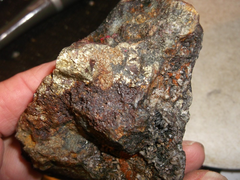 Gold, silver, copper, 212 grams samples ,ore high grade .