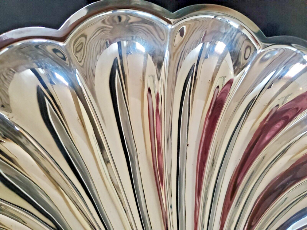 VTG Large Wm Rogers Silverplate Clam Shell Platter