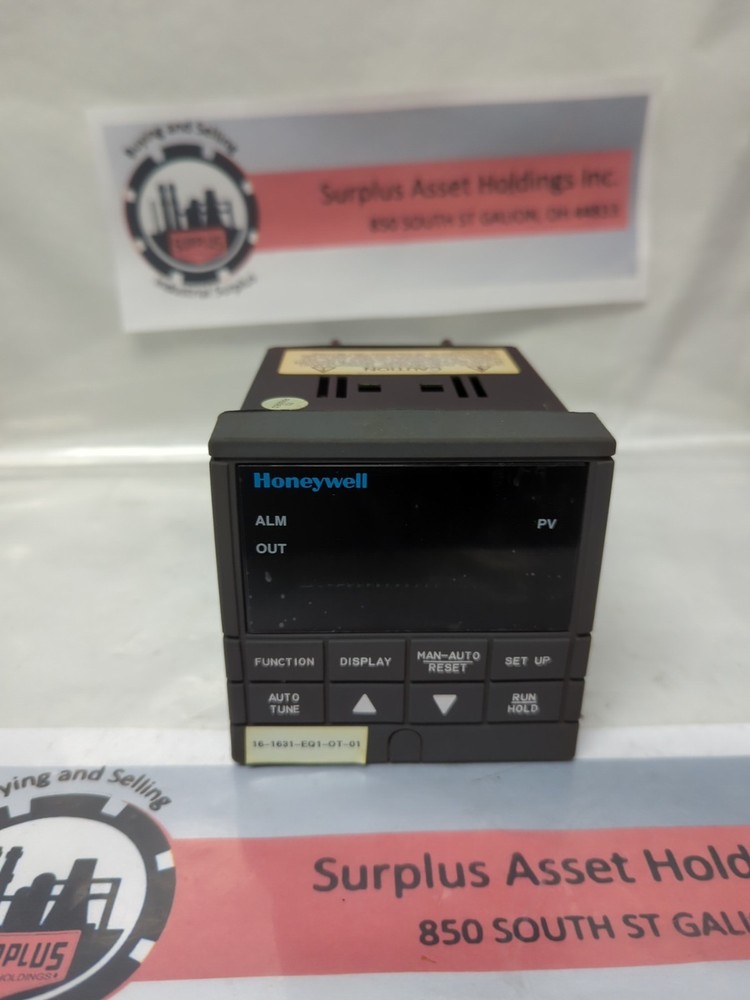 HONEYWELL,UDC2000,MINI-PRO UNIVERSAL DIGITAL COUNTER PRE-OWNED
